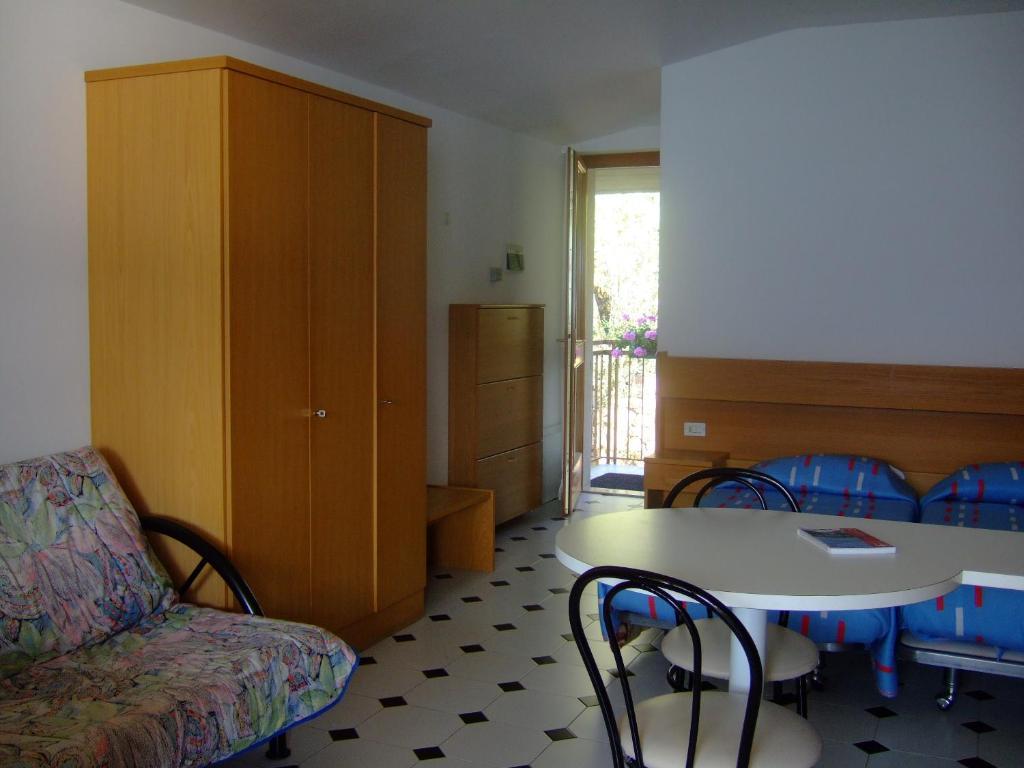 Residence San Vito Brenzone sul Garda Oda fotoğraf