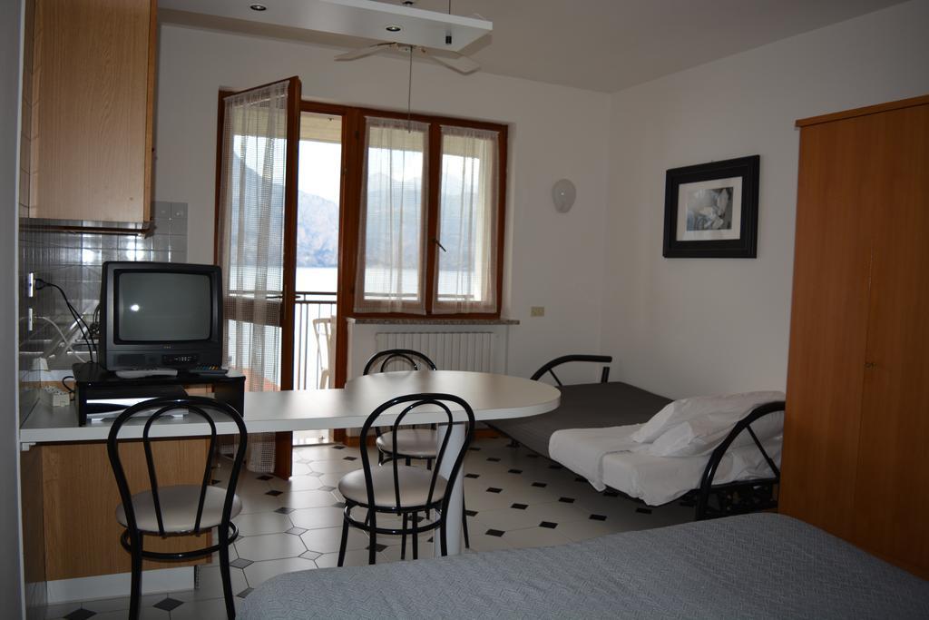 Residence San Vito Brenzone sul Garda Dış mekan fotoğraf